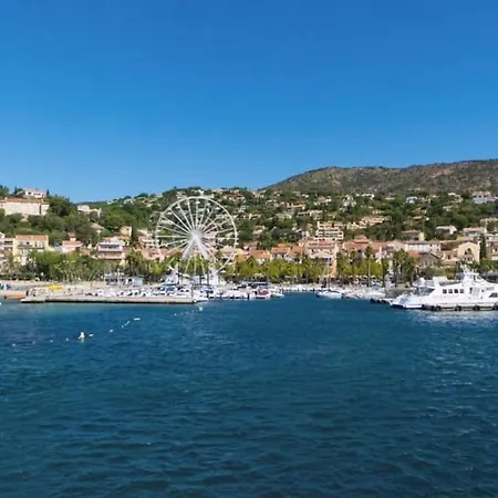 Le Lavandou, 2 Pièces, 4 Personnes - Fr-1-251-218 * Le Lavandou